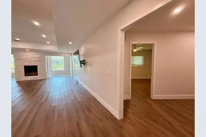 3231 E Forest Lake Drive, Sarasota, FL 34232 - Photo 34