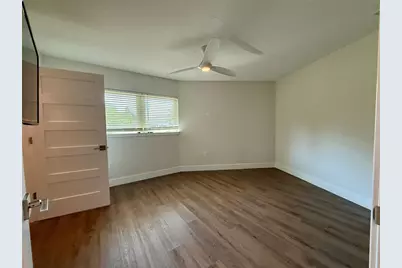 3231 E Forest Lake Drive, Sarasota, FL 34232 - Photo 26