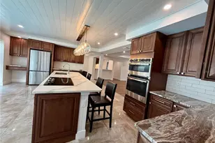 3231 E Forest Lake Dr, Sarasota, FL 34232 - Photo 20