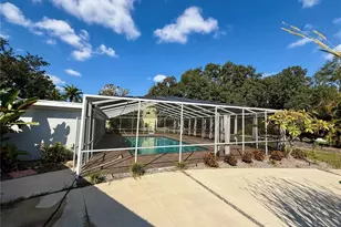 3231 E Forest Lake Dr, Sarasota, FL 34232 - Photo 56