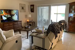 2481 Twin Dr, Sarasota, FL 34234 - Photo 18