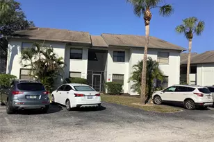 2481 Twin Dr, Sarasota, FL 34234 - Photo 2