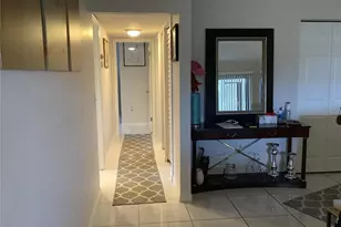 2481 Twin Dr, Sarasota, FL 34234 - Photo 28