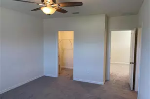 9011 Milestone Dr, Sarasota, FL 34238 - Photo 18