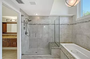 3704 Prairie Dunes Dr, Sarasota, FL 34238 - Photo 30