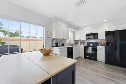 3625 57th Avenue Drive W #43, Bradenton, FL 34210 - Photo 4