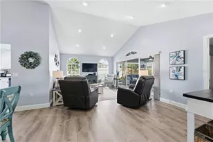 3625 57th Ave Dr W, Bradenton, FL 34210 - Photo 6