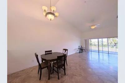 432 Sunset Lake Boulevard #205, Venice, FL 34292 - Photo 6