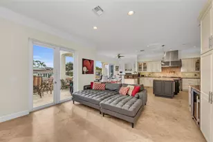 550 Yardarm Ln, Longboat Key, FL 34228 - Photo 18