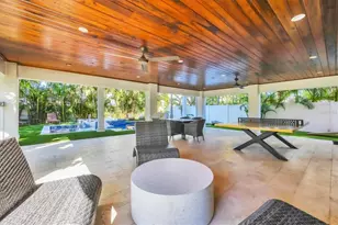 108 11th St S, Bradenton Beach, FL 34217 - Photo 16