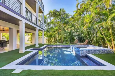 108 11th Street S, Bradenton Beach, FL 34217 - Photo 14