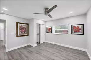 618 Eastpointe Ct, Sarasota, FL 34232 - Photo 24