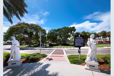 259 John Ringling Boulevard, Sarasota, FL 34236 - Photo 14