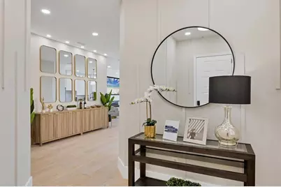 10114 Glenmore Avenue, Bradenton, FL 34202 - Photo 8