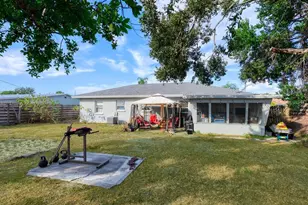 1907 Harvard Ave, Bradenton, FL 34207 - Photo 28