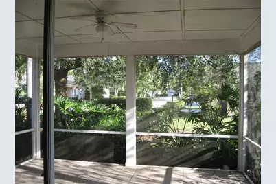 12301 Mosswood Place, Lakewood Ranch, FL 34202 - Photo 10