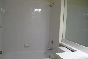 12301 Mosswood Pl, Lakewood Ranch, FL 34202 - Photo 18