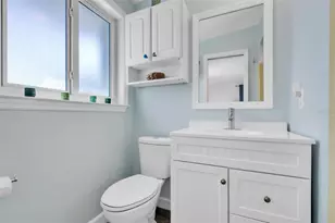 513 71st St, Holmes Beach, FL 34217 - Photo 36