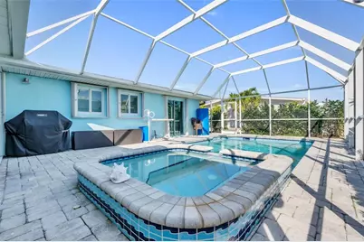 513 71st Street, Holmes Beach, FL 34217 - Photo 48