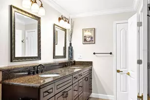4672 Alexander Pope Ln, Sarasota, FL 34241 - Photo 52