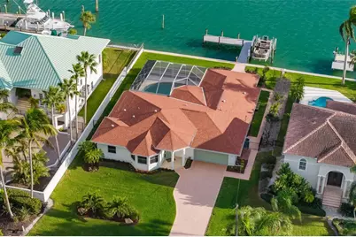 480 Cleveland Drive, Sarasota, FL 34236 - Photo 4