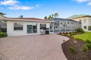 480 Cleveland Dr, Sarasota, FL 34236 - Photo 64