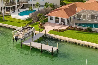 480 Cleveland Drive, Sarasota, FL 34236 - Photo 6