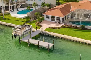 480 Cleveland Dr, Sarasota, FL 34236 - Photo 6
