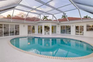 480 Cleveland Dr, Sarasota, FL 34236 - Photo 50