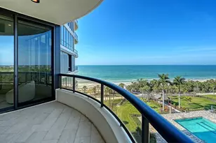 415 L Ambiance Dr, Longboat Key, FL 34228 - Photo 30