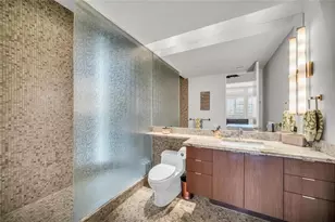 1404 Kenilworth St, Sarasota, FL 34231 - Photo 68