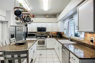 11014 Sailbrooke Dr, Riverview, FL 33579 - Photo 12