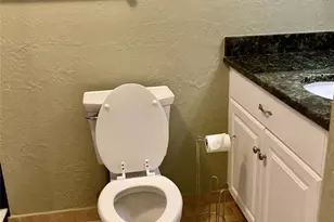 304 47th Ave Dr W, Bradenton, FL 34207 - Photo 14