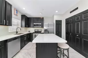 6205 Flagfish Ct, Lakewood Ranch, FL 34202 - Photo 12