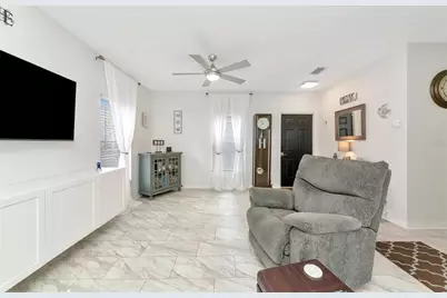 6205 Flagfish Court, Lakewood Ranch, FL 34202 - Photo 8