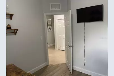 690 Hadley Place E, Naples, FL 34104 - Photo 26