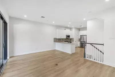 1904 Monte Carlo Drive #1102, Sarasota, FL 34231 - Photo 6