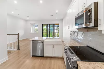 1904 Monte Carlo Drive #1102, Sarasota, FL 34231 - Photo 12