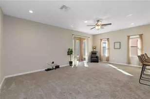 1218 Grantham Dr, Sarasota, FL 34234 - Photo 6