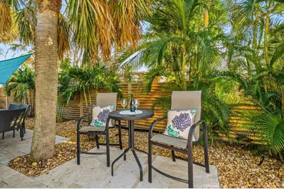 664 Key Royale Drive, Holmes Beach, FL 34217 - Photo 42