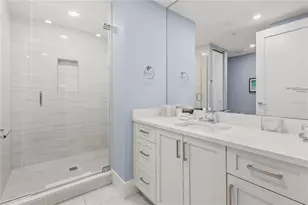 1035 Seaside Dr, Sarasota, FL 34242 - Photo 8