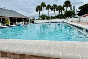 3802 42nd St Ct W, Bradenton, FL 34205 - Photo 2