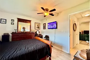 3802 42nd St Ct W, Bradenton, FL 34205 - Photo 16