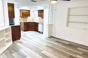 2829 Hope St, Sarasota, FL 34231 - Photo 6