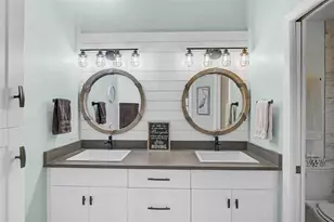 4934 Clubview Ct E, Bradenton, FL 34203 - Photo 18