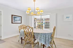 1214 Moonmist Cir, Sarasota, FL 34242 - Photo 8