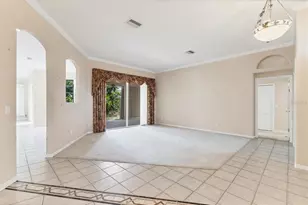 7437 Featherstone Blvd, Sarasota, FL 34238 - Photo 6