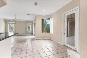 7437 Featherstone Blvd, Sarasota, FL 34238 - Photo 16