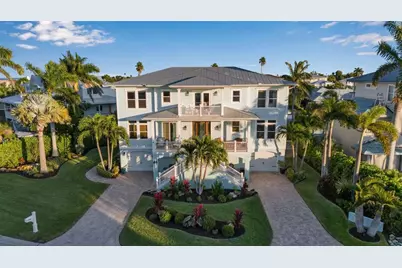 718 Key Royale Drive, Holmes Beach, FL 34217 - Photo 1