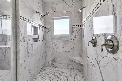 718 Key Royale Drive, Holmes Beach, FL 34217 - Photo 64